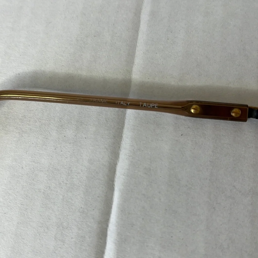 Italian 70’s Vibe Vintage Eye Glasses - Picture 8 of 10